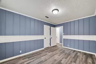 425 20th Ave N, Texas City, TX 77590 - Photo 29