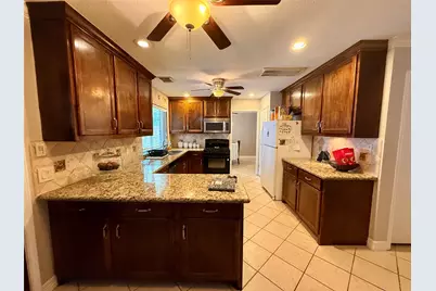 9826 Green Valley, Houston, TX 77064 - Photo 5