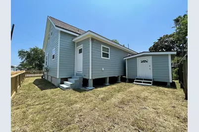 1701 40th Street, Galveston, TX 77550 - Photo 23