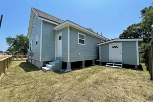 1701 40th St, Galveston, TX 77550 - Photo 23