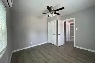 1701 40th St, Galveston, TX 77550 - Photo 19