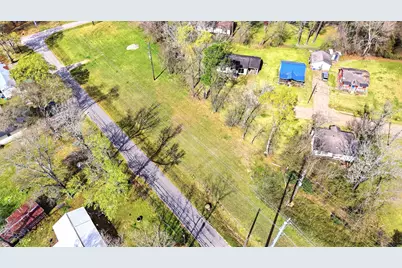 2636 Clanton Road, Conroe, TX 77301 - Photo 15