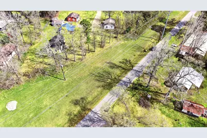 2636 Clanton Road, Conroe, TX 77301 - Photo 9