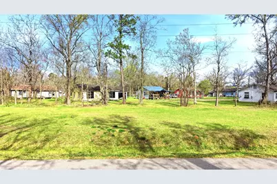 2636 Clanton Road, Conroe, TX 77301 - Photo 17