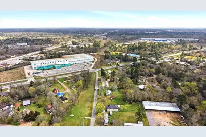 2636 Clanton Road, Conroe, TX 77301 - Photo 17