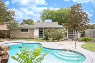 2507 Sage Brush Ln, Sugar Land, TX 77479 - Photo 1