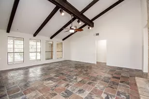 2507 Sage Brush Ln, Sugar Land, TX 77479 - Photo 11