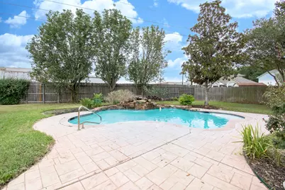 2507 Sage Brush Lane, Sugar Land, TX 77479 - Photo 39