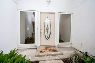 2507 Sage Brush Ln, Sugar Land, TX 77479 - Photo 5