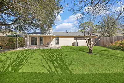 9407 Meadowbriar Lane, Houston, TX 77063 - Photo 25