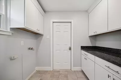 9407 Meadowbriar Lane, Houston, TX 77063 - Photo 23