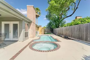 12206 Burgoyne Dr, Houston, TX 77077 - Photo 7