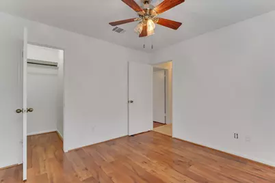 12206 Burgoyne Drive, Houston, TX 77077 - Photo 25