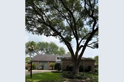 12206 Burgoyne Drive, Houston, TX 77077 - Photo 3