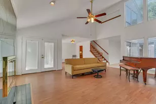 12206 Burgoyne Dr, Houston, TX 77077 - Photo 17