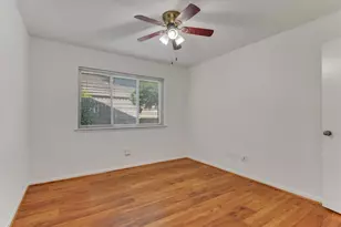 12206 Burgoyne Dr, Houston, TX 77077 - Photo 23