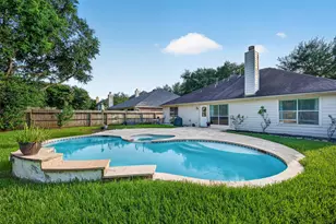 827 N Wellsford Dr, Pearland, TX 77584 - Photo 33