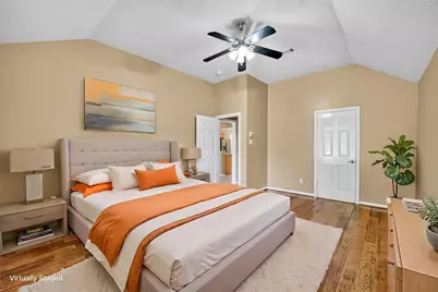 827 N Wellsford Drive, Pearland, TX 77584 - Photo 11