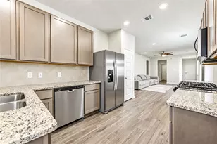 2317 Green Sturgeon Ct, Conroe, UT 77384 - Photo 5