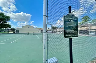 7840 Bateman Ln, Houston, TX 77088 - Photo 15