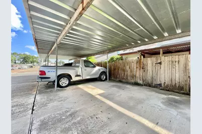 7840 Bateman Lane, Houston, TX 77088 - Photo 13