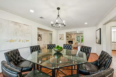 11003 Overbrook Lane, Houston, TX 77042 - Photo 15