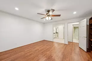 11003 Overbrook Ln, Houston, TX 77042 - Photo 21