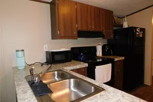 360 Aaron Ave, Livingston, TX 77351 - Photo 13