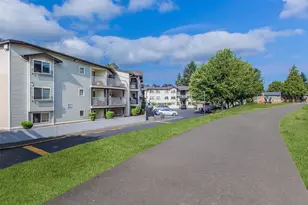 1406 Maple Ln, Other, WA 98 - Photo 7
