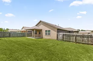 7734 London Tower Ln, Houston, TX 77044 - Photo 33