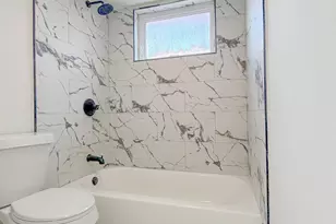 2158 Beaver Bend Rd, Houston, TX 77088 - Photo 23