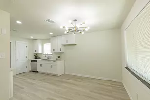 2158 Beaver Bend Rd, Houston, TX 77088 - Photo 9