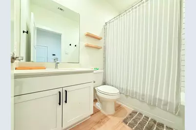 105 Aurora Springs Drive, Katy, TX 77493 - Photo 19