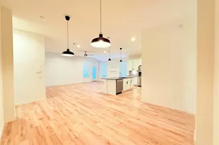 105 Aurora Spgs Dr, Katy, TX 77493 - Photo 9