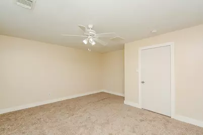 1505 Nichole Woods Drive, Houston, TX 77047 - Photo 15