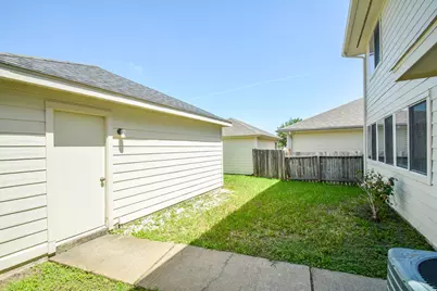1505 Nichole Woods Drive, Houston, TX 77047 - Photo 19