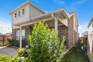 761 Lake Lacosta Dr, Katy, TX 77493 - Photo 1