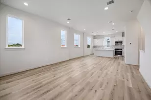 1808 Elysian St, Houston, TX 77026 - Photo 13