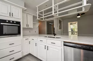 14938 Mesita Dr, Houston, TX 77083 - Photo 17