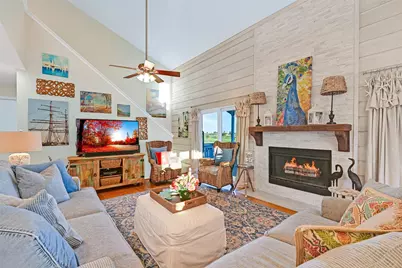 14037 Grambo Boulevard, Galveston, TX 77554 - Photo 7