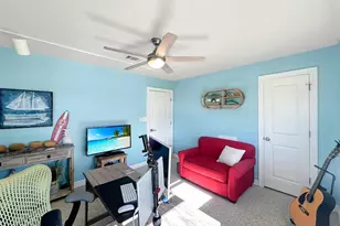 808 Pinata Dr, Crystal Beach, TX 77650 - Photo 23