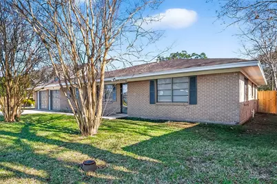 703 Coryell Street, League City, TX 77573 - Photo 3