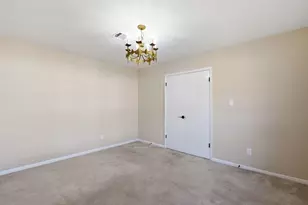 426 Pine Manor Dr, Conroe, TX 77385 - Photo 11