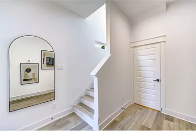 1266 Finnigan Drive, Houston, TX 77020 - Photo 9