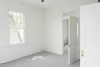 304 18th #Up, Galveston, TX 77550 - Photo 13