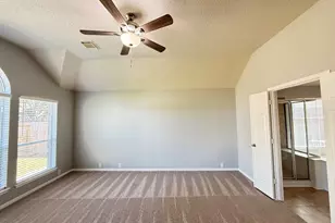 7411 Maple Run Dr, Sugar Land, TX 77479 - Photo 17