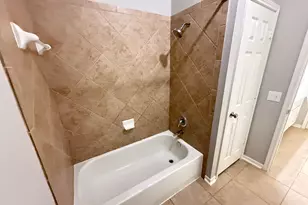 7411 Maple Run Dr, Sugar Land, TX 77479 - Photo 23