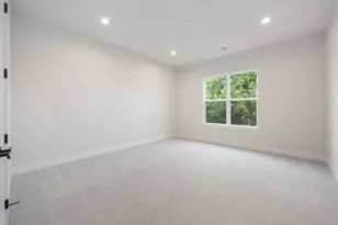 6124 De Campo St, Houston, TX 77091 - Photo 5