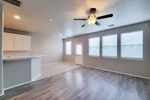 3014 Loganberry Park Ln, Houston, TX 77014 - Photo 9