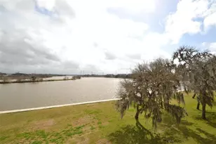 18800 Egret Bay Blvd, Houston, TX 77058 - Photo 5